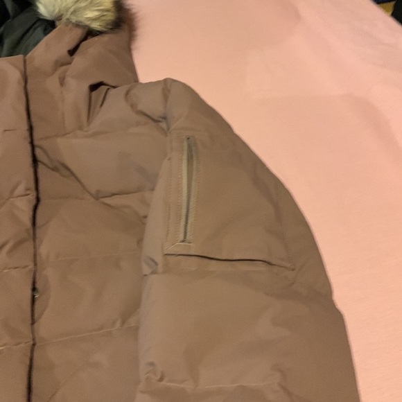 Eddie Bauer Women's Sun Valley Frost Down Parka - Picture 7 of 7